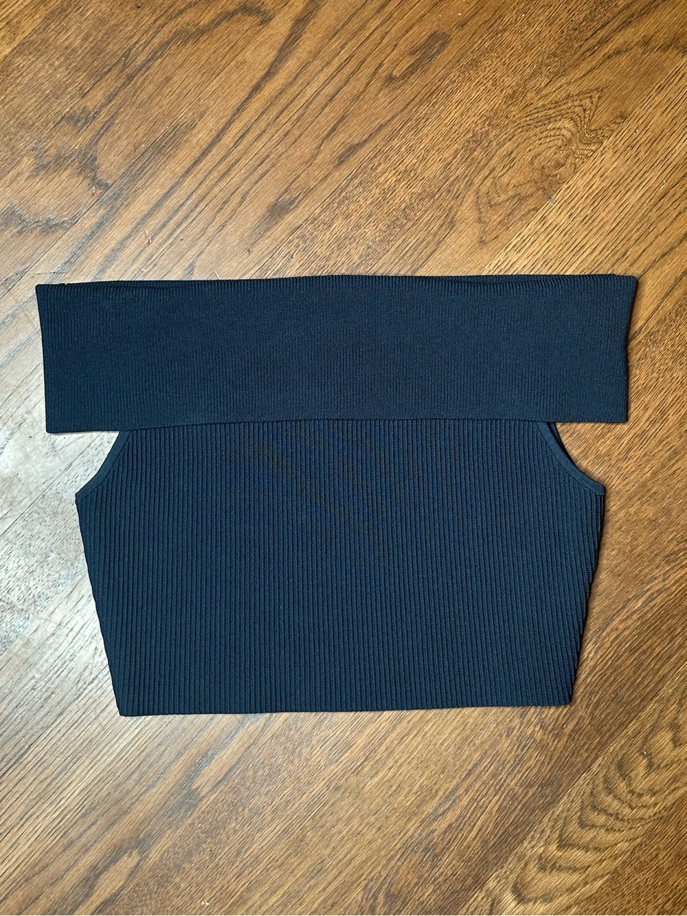 Aritzia Sculpt Ribbed Knit Crop Top